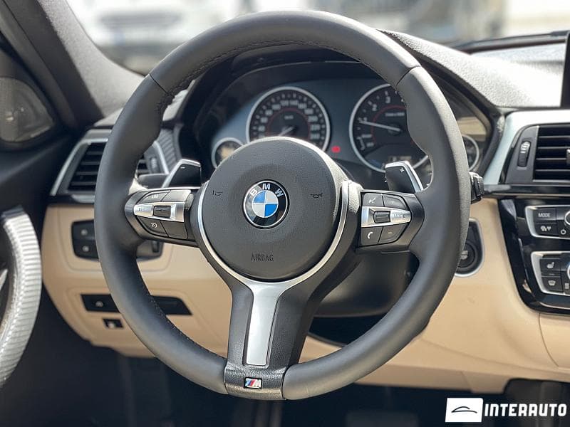 2016 BMW 330E — Miniatură 10