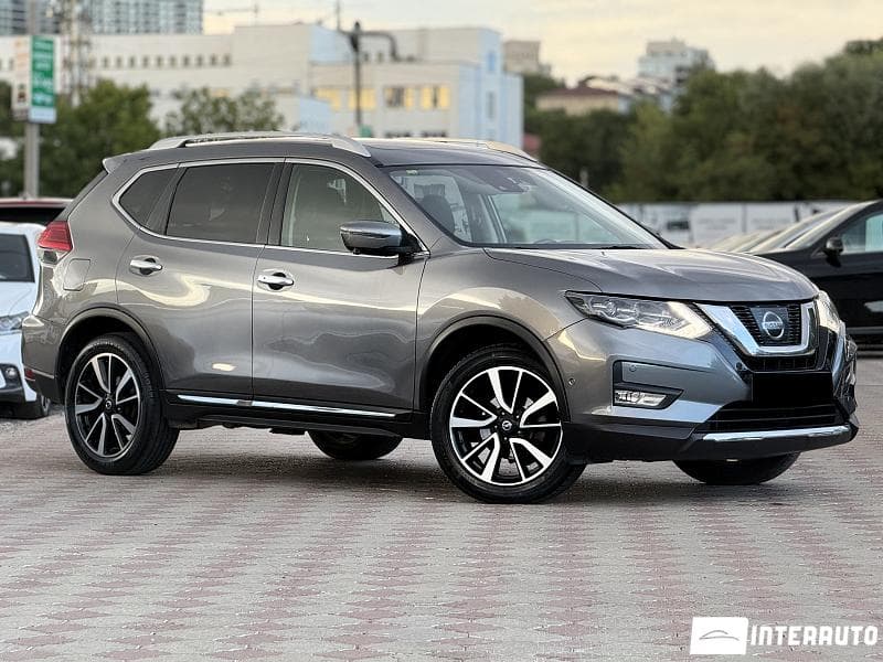 2018 Nissan X-Trail — Miniatură 4