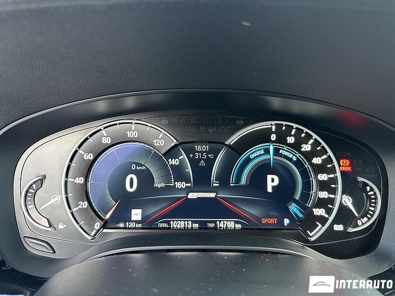 2018 BMW 530e — Miniatură 8