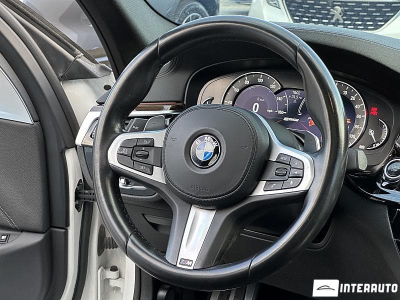 2018 BMW 530e — Miniatură 7