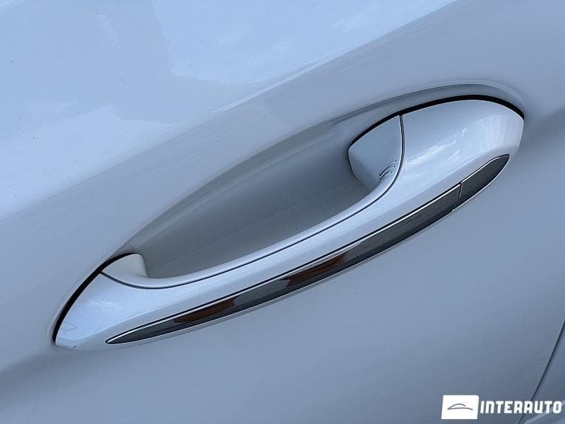 2018 BMW 530e — Miniatură 17