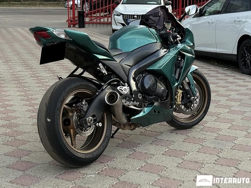 Suzuki GSX-R 1000 2012 — Миниатюра 2