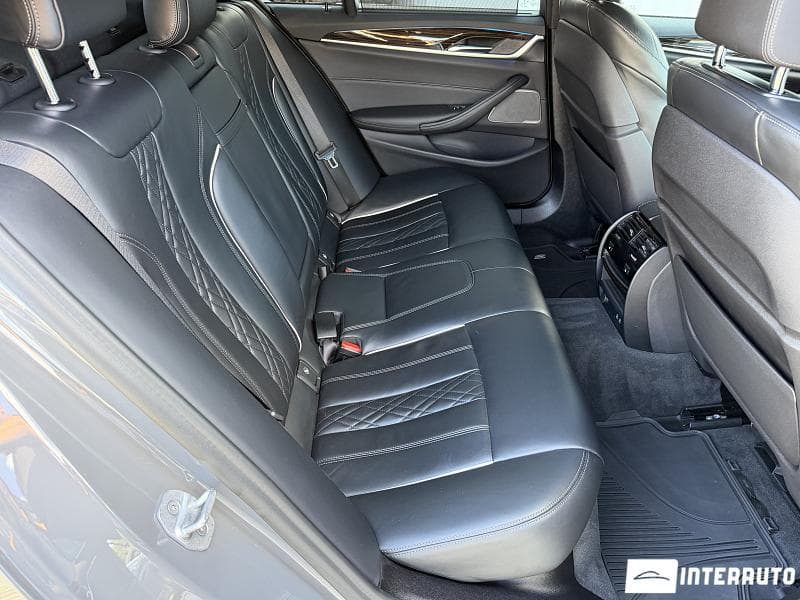 2021 BMW 530e — Miniatură 23