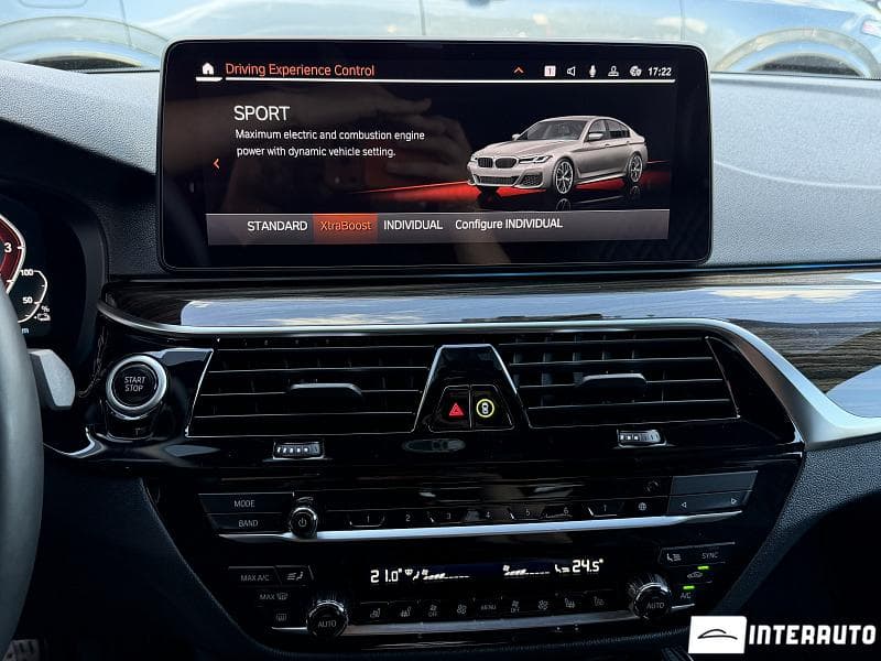 2021 BMW 530e — Miniatură 16