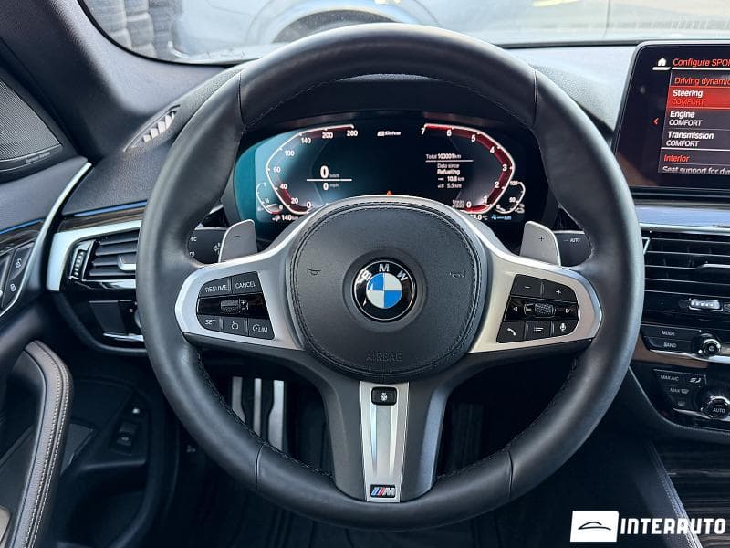 2021 BMW 530e — Miniatură 13