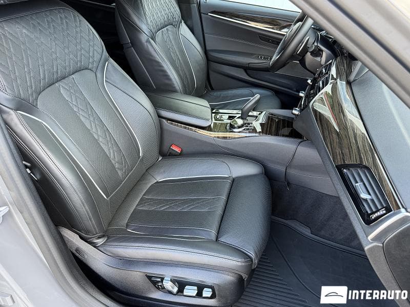 2021 BMW 530e — Miniatură 20