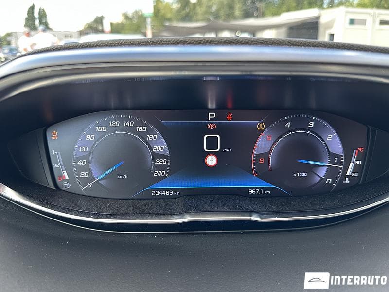 2020 Peugeot 3008 — Miniatură 9