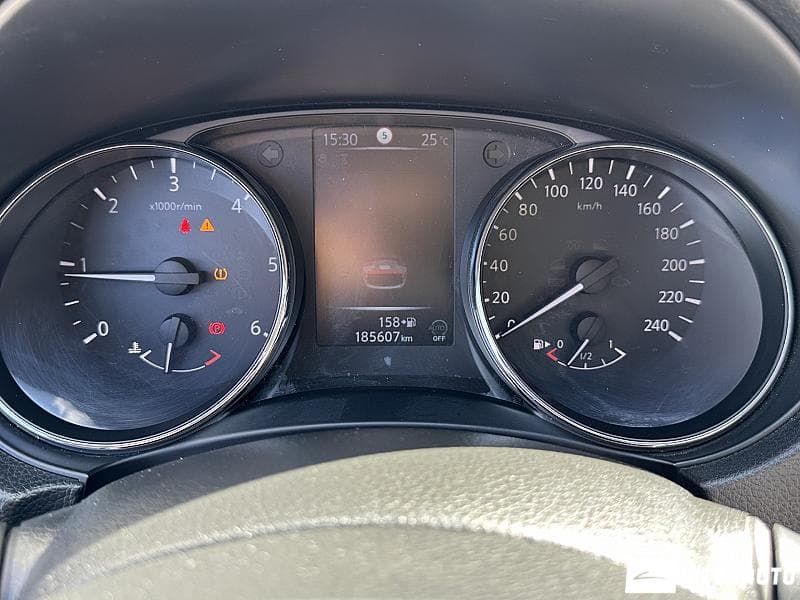 2015 Nissan Qashqai — Miniatură 8