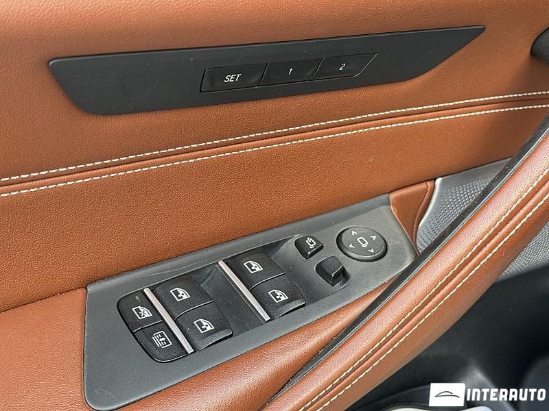 2018 BMW M550d — Miniatură 7