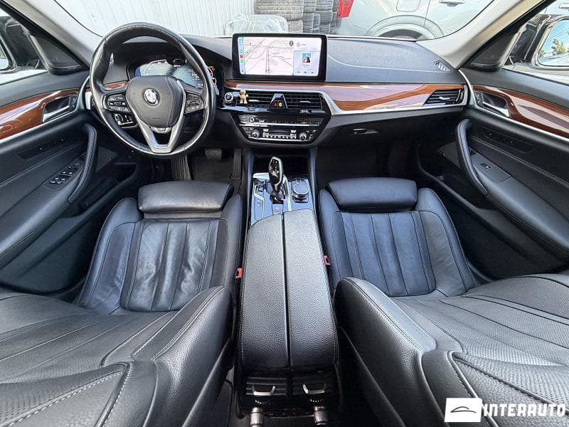 2020 BMW 530e — Miniatură 11