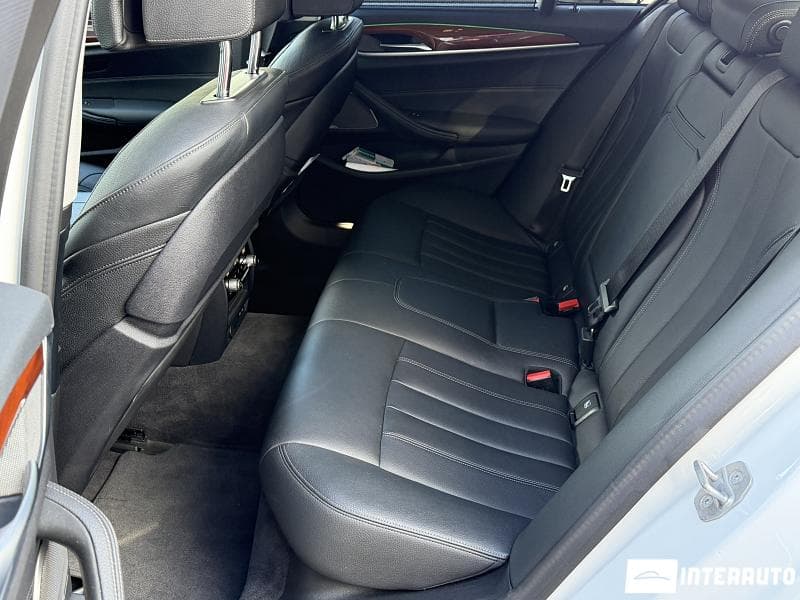 2020 BMW 530e — Miniatură 21