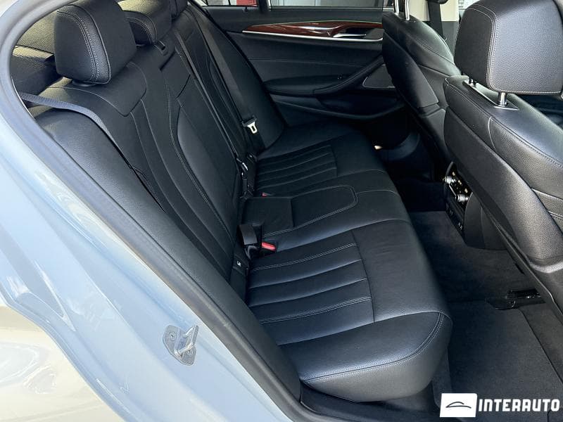 2020 BMW 530e — Miniatură 23