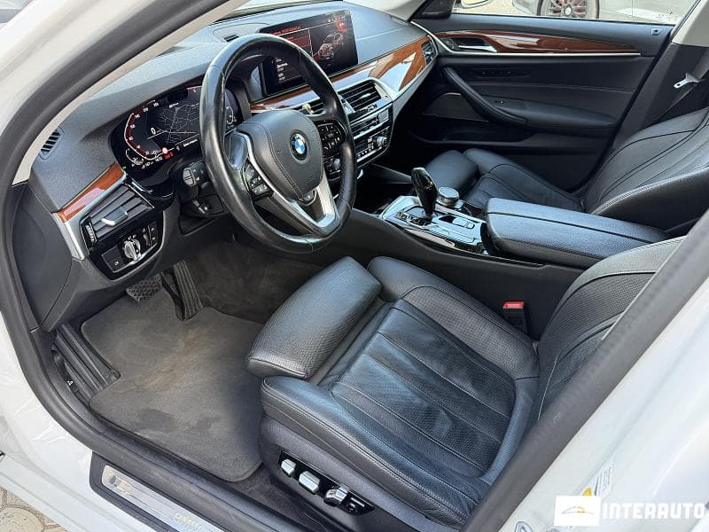 2020 BMW 530e — Miniatură 9