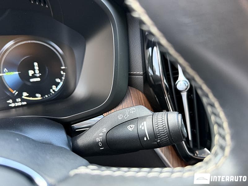 2020 Volvo XC 60 — Miniatură 20