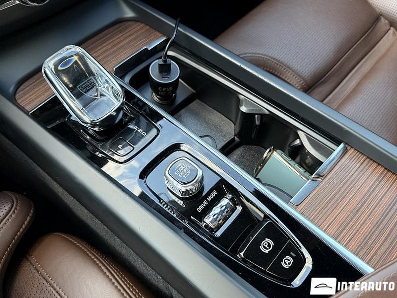 2020 Volvo XC 60 — Miniatură 12