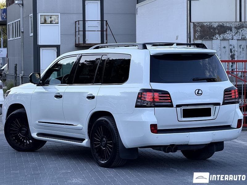 2009 Lexus LX 570 — Miniatură 4