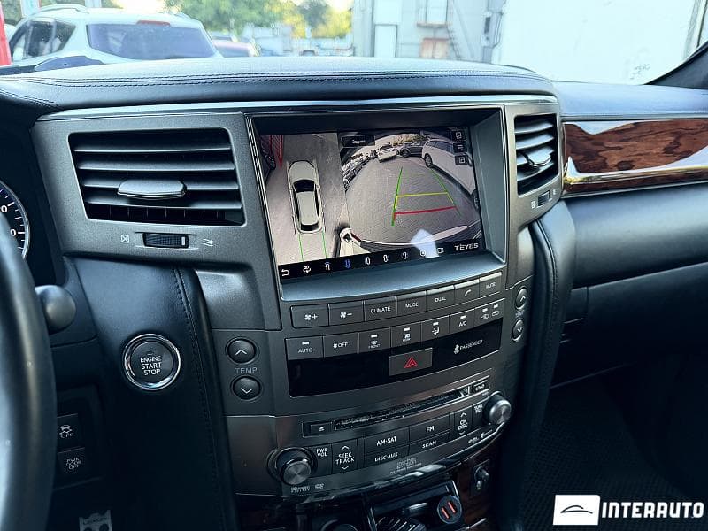 2009 Lexus LX 570 — Miniatură 14