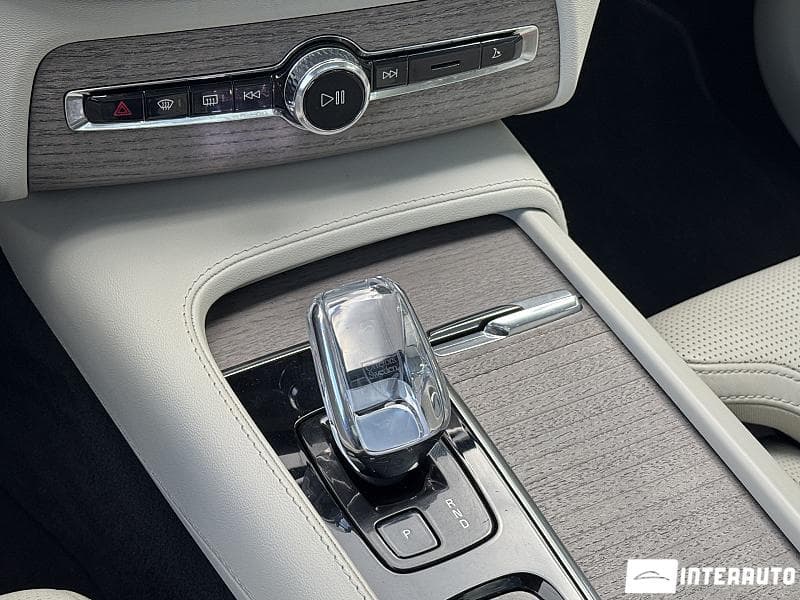 2023 Volvo XC 90 — Miniatură 18