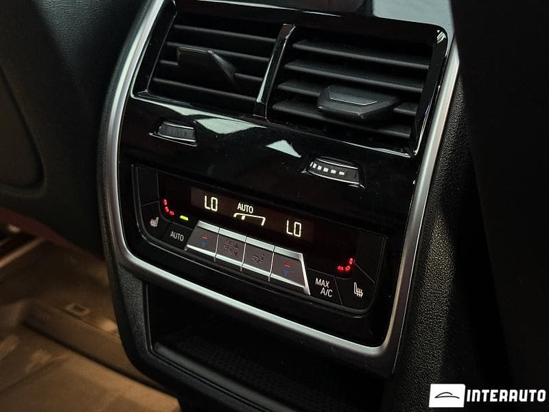 2020 BMW X6 4.0i — Miniatură 21