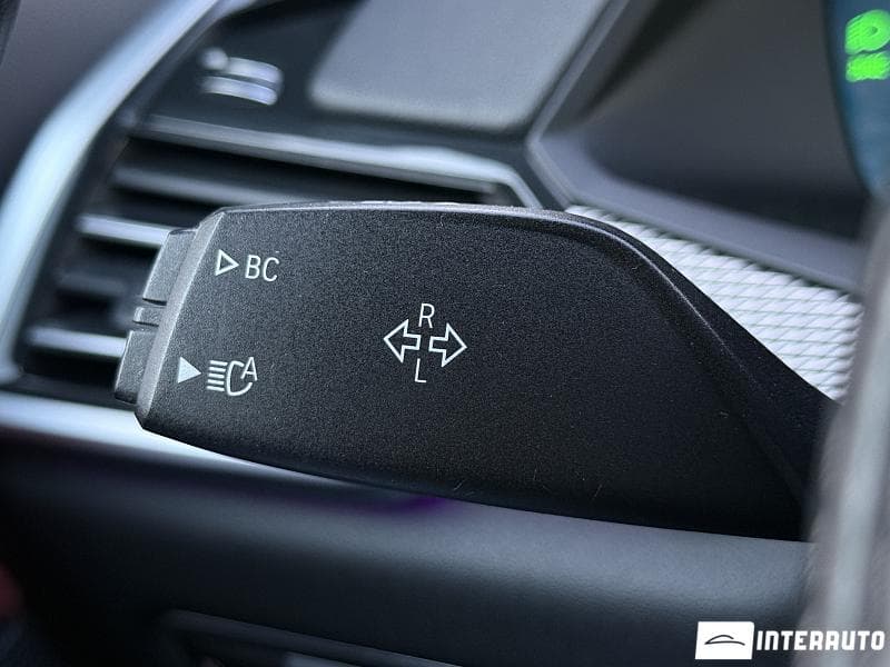 2020 BMW X6 4.0i — Miniatură 13