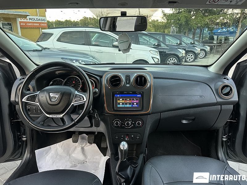 2017 Dacia Sandero Stepway — Miniatură 6