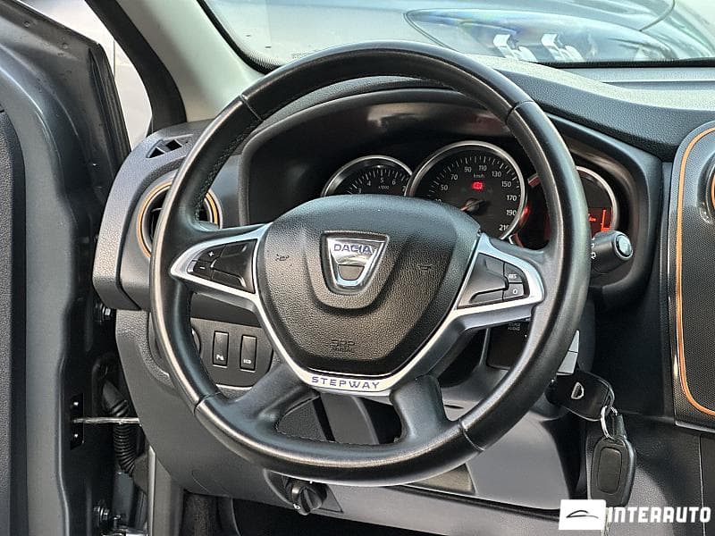 2017 Dacia Sandero Stepway — Miniatură 7