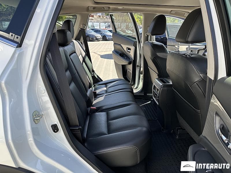 2018 Nissan Murano — Miniatură 13
