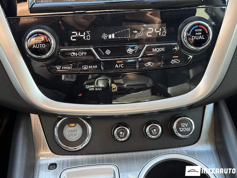 2018 Nissan Murano — Miniatură 10