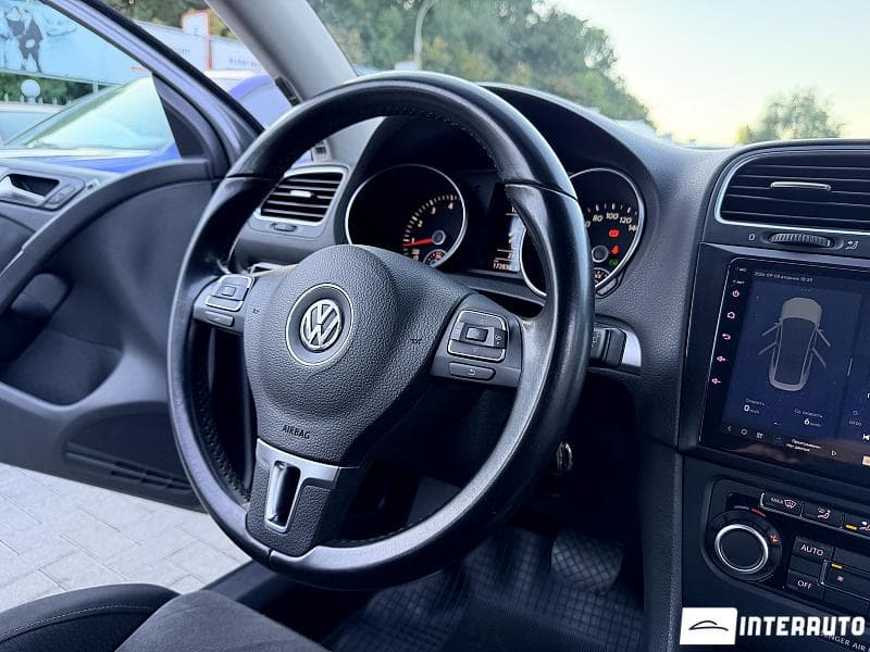 2010 Volkswagen Golf — Miniatură 11