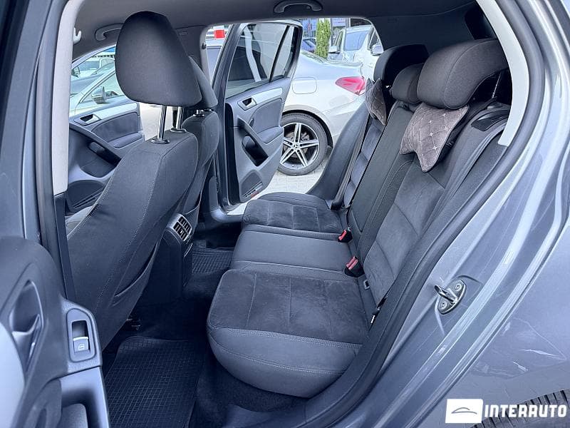 2010 Volkswagen Golf — Miniatură 7
