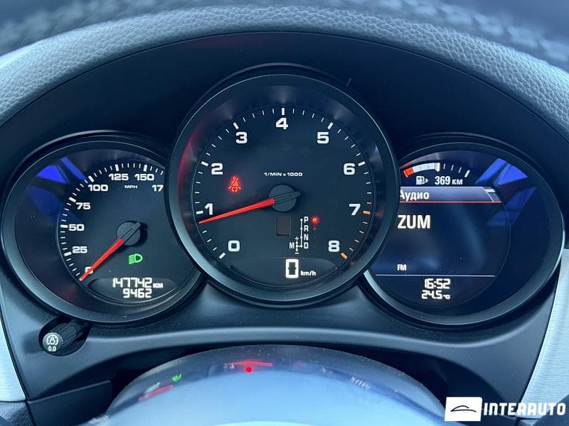 2018 Porsche Macan — Miniatură 13