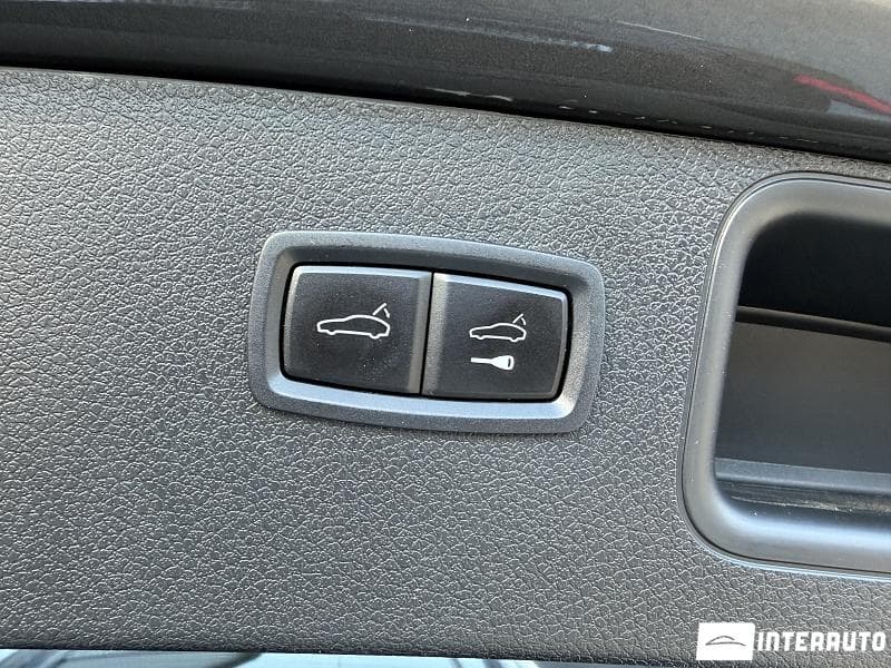 2018 Porsche Macan — Miniatură 22
