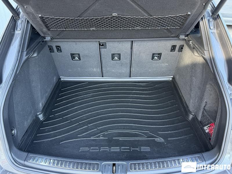 2018 Porsche Macan — Miniatură 21