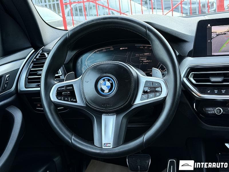 BMW X3 3.0e 2022 — Миниатюра 5