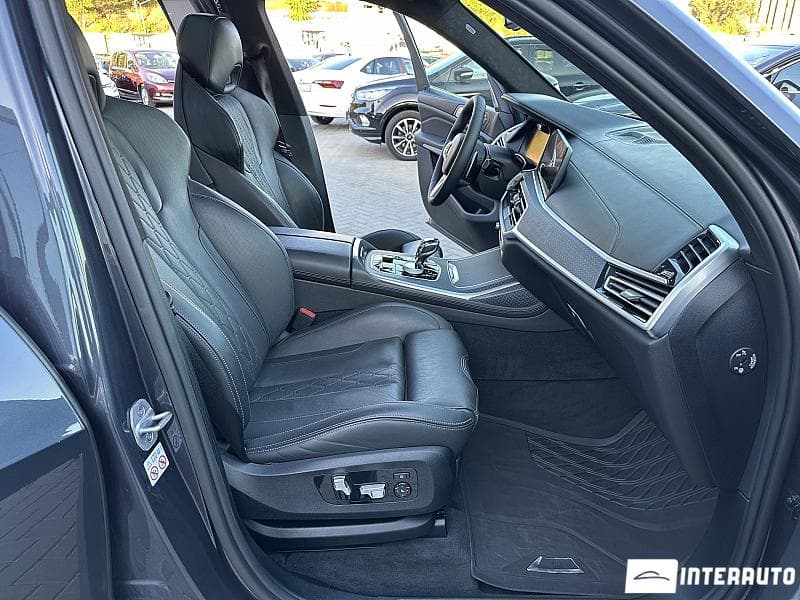 BMW X7 3.0d 2021 — Миниатюра 18
