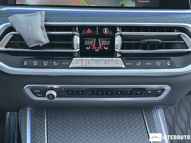 BMW X7 3.0d 2021 — Миниатюра 11
