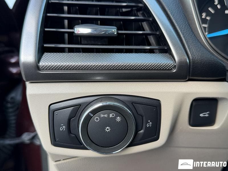 2016 Ford Fusion — Miniatură 8