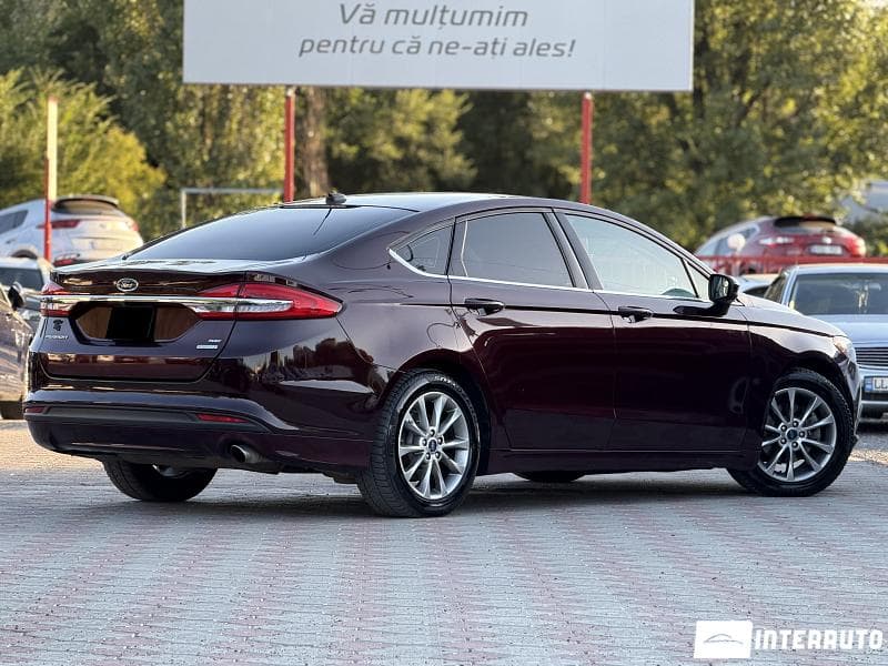 2016 Ford Fusion — Miniatură 2