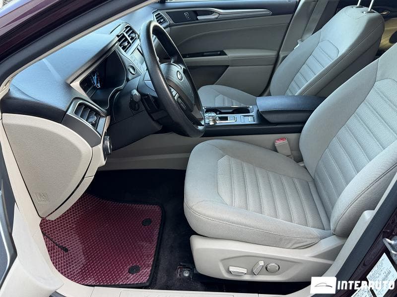 2016 Ford Fusion — Miniatură 5
