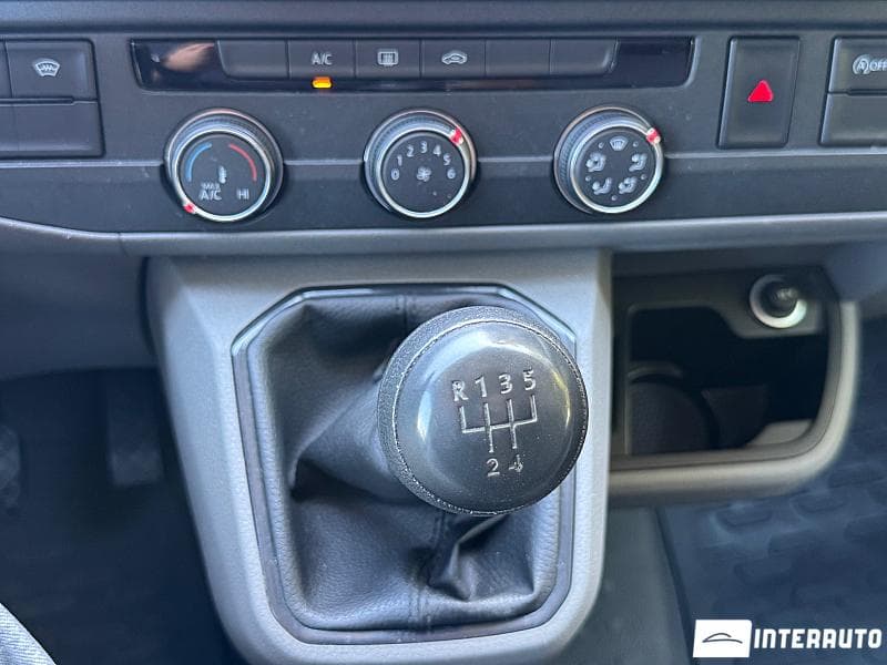 2022 Volkswagen Transporter — Miniatură 14