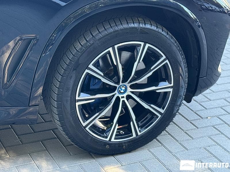 2021 BMW X5 2.5D — Miniatură 5
