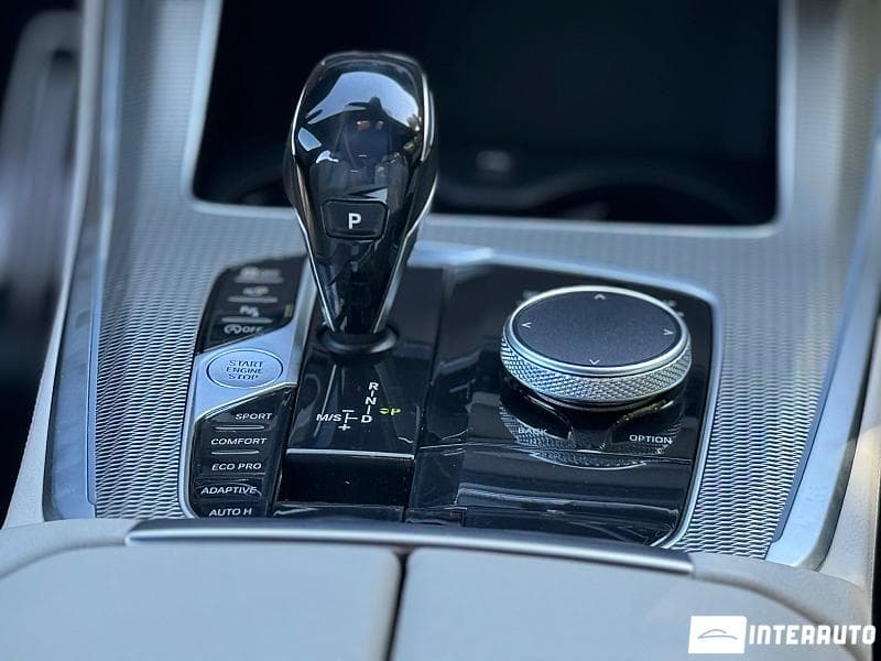2021 BMW X5 2.5D — Miniatură 14