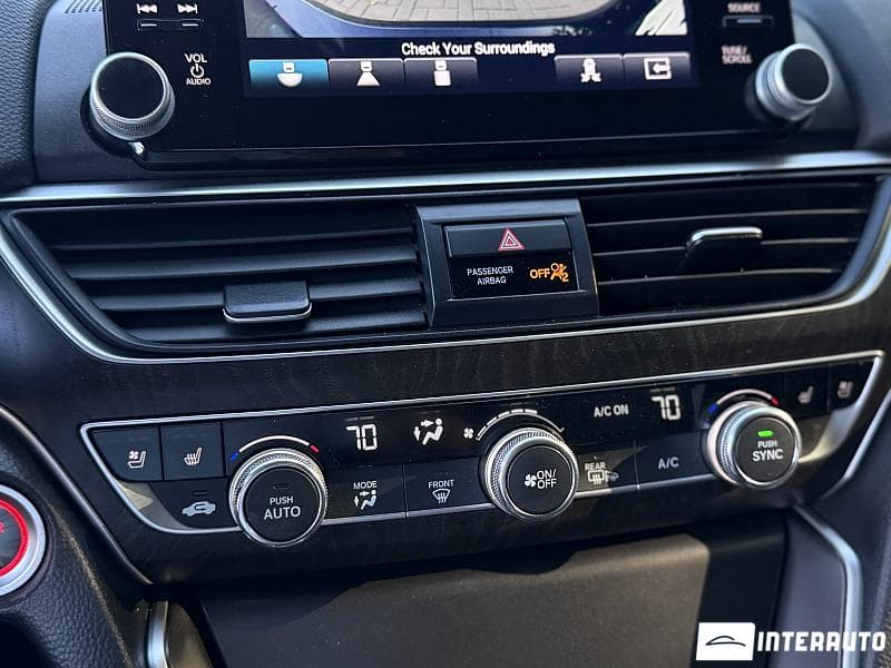 2021 Honda Accord — Miniatură 16