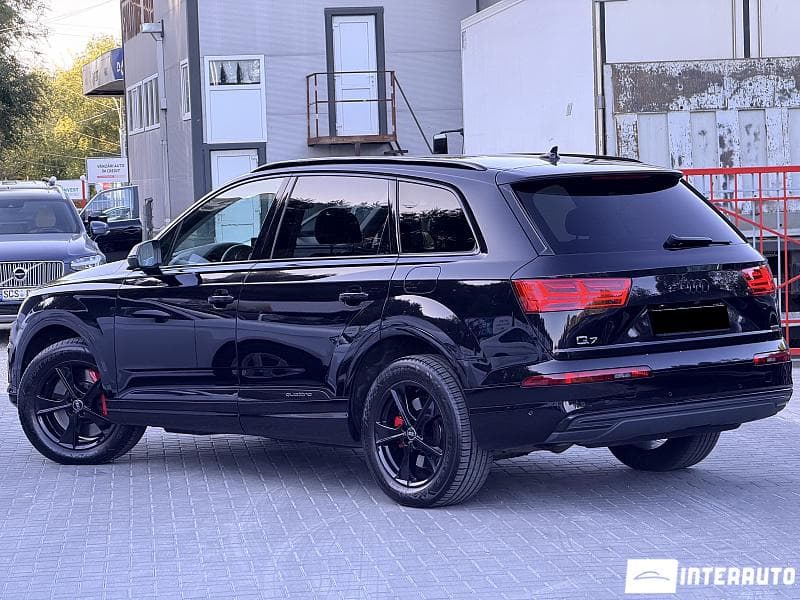2017 Audi Q7 E-Tron — Miniatură 2