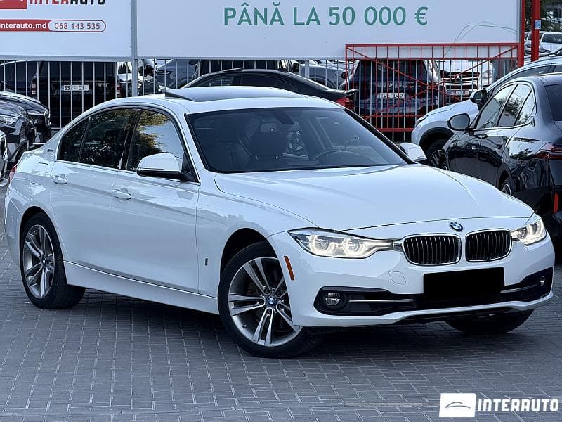 2017 BMW 330E — Miniatură 3