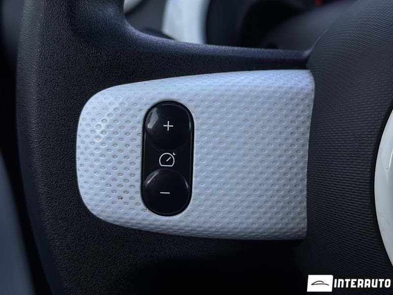 2021 Renault Twingo — Miniatură 10