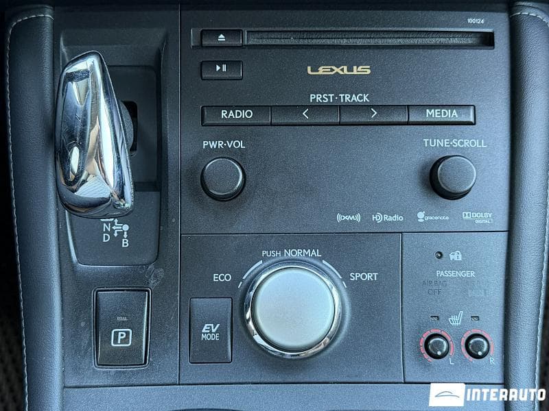 2013 Lexus CT 200h — Miniatură 14