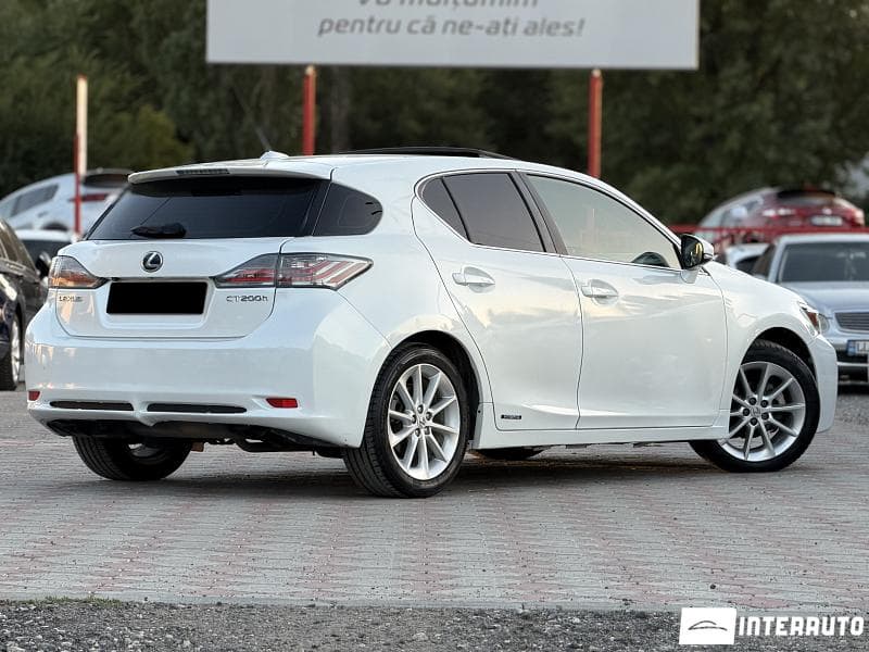 2013 Lexus CT 200h — Miniatură 2