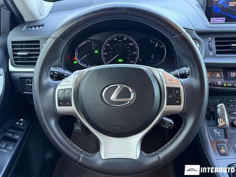 2013 Lexus CT 200h — Miniatură 11