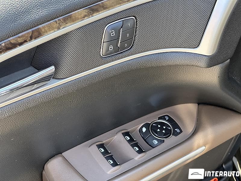 2015 Lincoln MKZ — Miniatură 17